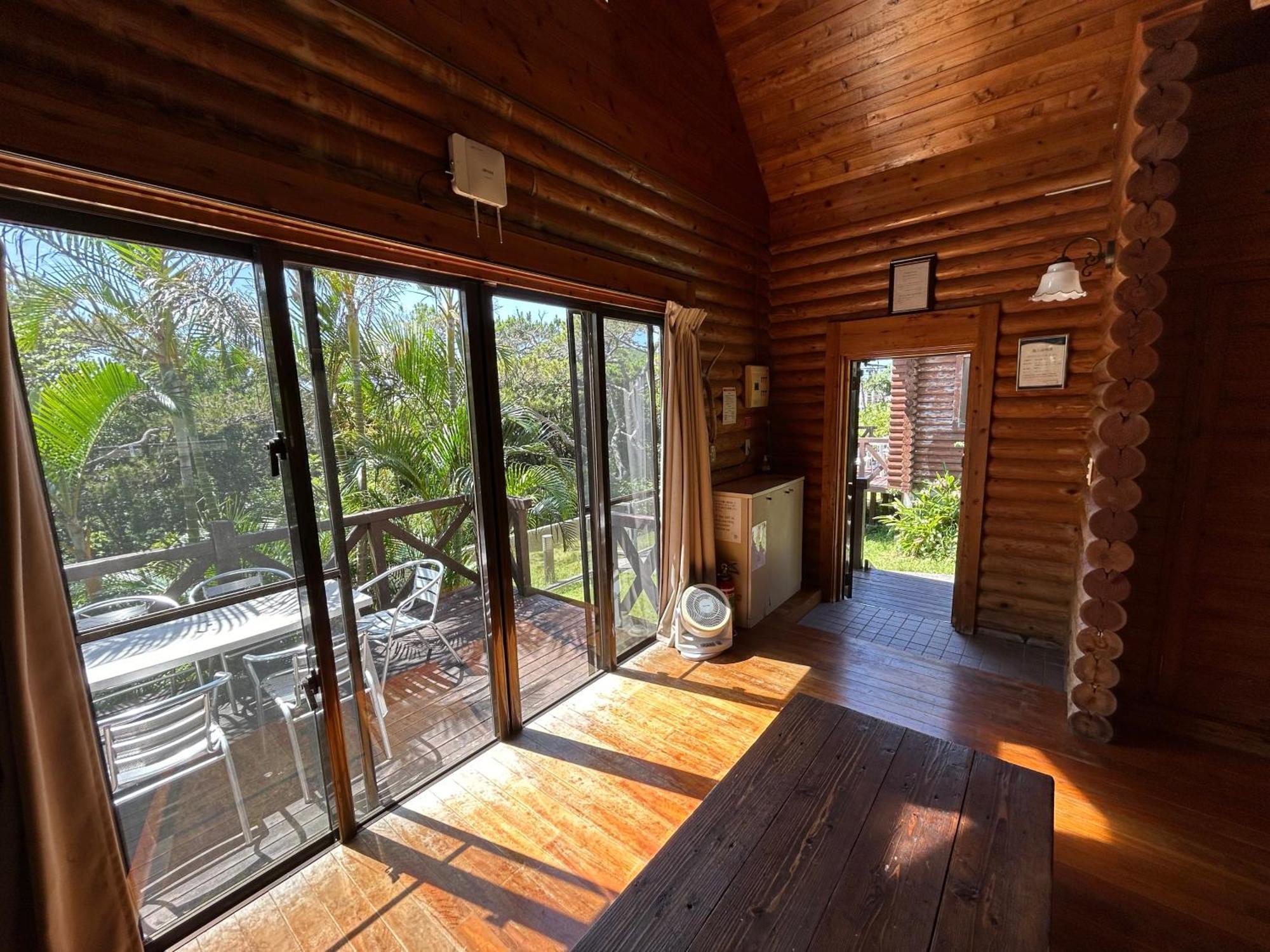 Tokashiki Guest House Екстериор снимка